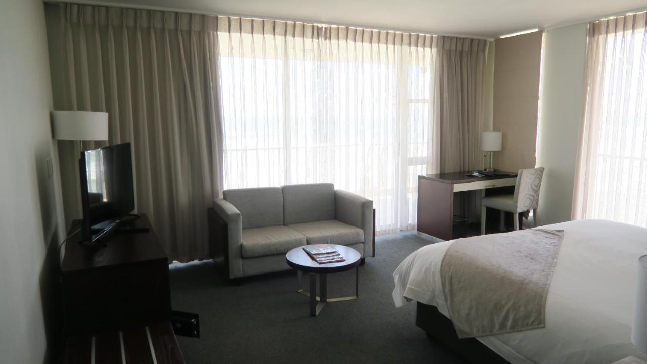 Lagoon Aparthotel 4*